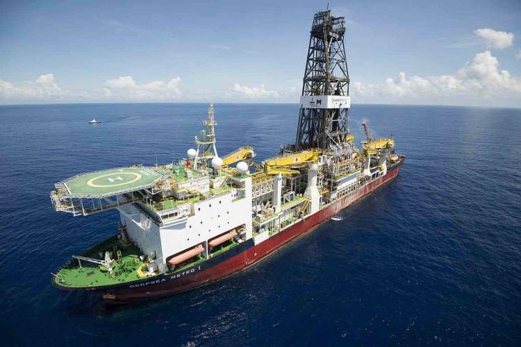 <p>Karadeniz'de en yüksek üretim seviyesine 2027-2028'de ulaşılması beklenirken, bu dönemde günlük 40 milyon metreküp, yıllık bazda ise yaklaşık 15 milyar metreküp gaz üretilmiş olacak.</p>

