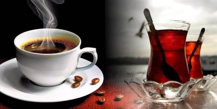 <p><strong>"Günlük tüketebileceğiniz yoğurt hakkınızı ayran olarak değerlendirebilirsiniz. Tansiyon probleminiz yoksa ve tüketmeyi seviyorsanız 200 ml soda idealdir.</strong></p>