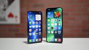<p>IPHONE'UN GİZLİ TUŞU 'BACK TAP'</p>

<p>Back Tap (Arka Tık) olarak bilinen özellik aslında insanlara telefonları üzerinde daha fazla kontrol sağlamak için tasarlanmış bir erişilebilirlik seçeneği. Ve telefonlardaki hemen hemen her komut için kullanılabiliyor.</p>
