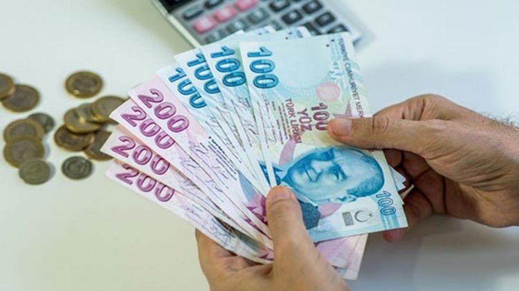 <p>Devlet maddi güçlük çeken ailelere, kadının iş hayatında istihdamı için bu yıl ayda bin 531 TL kreş yardımı yapacak. İŞKUR, İşte Anne Projesi kapsamındaki kurslara katılan annelere ayda 3.300, 3 ayda 9.900 lira ödeme yapacak</p>