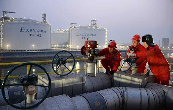 <p>Kasımda en fazla doğal gaz ithalatı 1 milyar 617 milyon metreküple Rusya'dan yapılırken, bu ülkeyi 833 milyon metreküple ABD, 796 milyon metreküple İran takip etti.​</p>
