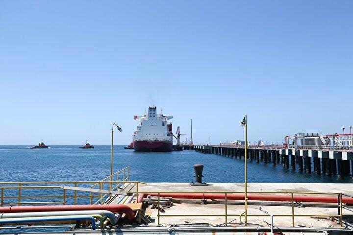 <p>Bu dönemde boru hatlarıyla yapılan doğal gaz ithalatı yüzde 29,6 azalırken, LNG ithalatı ise yüzde 135,1 yükseldi.</p>
