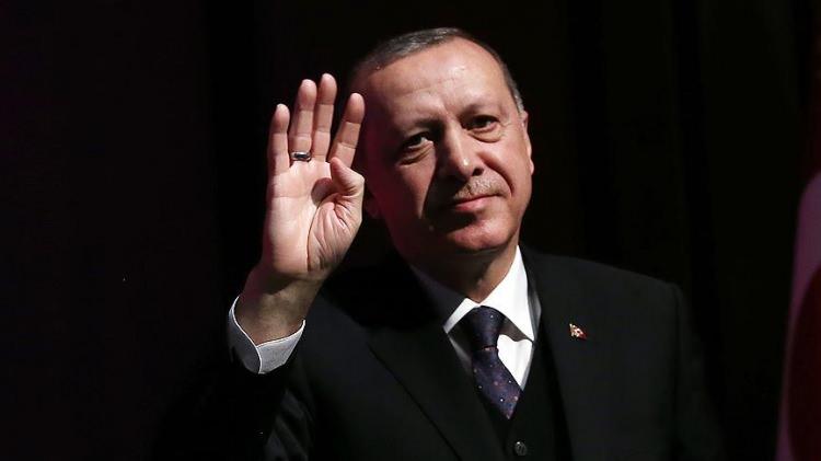<p>Cumhurbaşkanı Recep Tayyip Erdoğan, kendisine ve eşine geçmiş olsun dileğinde bulunan liderlere teşekkür paylaşımında bulundu.</p>
