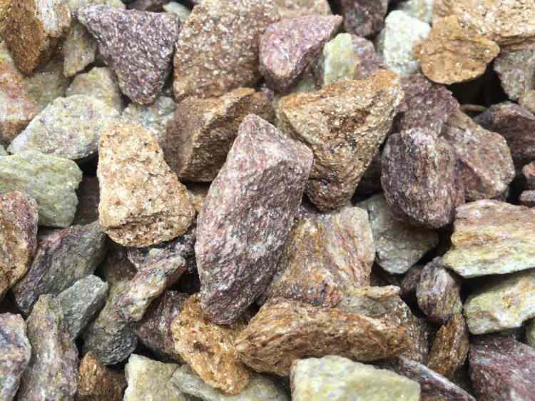 <p><strong>MÜRSAFİ SAKIZI NE İŞE YARAR?</strong></p>
<p><strong>Viral enfeksiyona neden olan hastalıkların yaşanmasını önler.</strong></p>
<p><strong>Çok güçlü bir balgam söktürücüdür.</strong></p>
<p><strong>Sakız sıcak suya konulduğunda solunan hava sinüs yollarının açılmasını sağlar.</strong></p>
<p><strong>Diş eti enfeksiyonunu, ağzı içi kokuyu ve diş yüzeyindeki sarılaşmayı engeller. </strong></p>