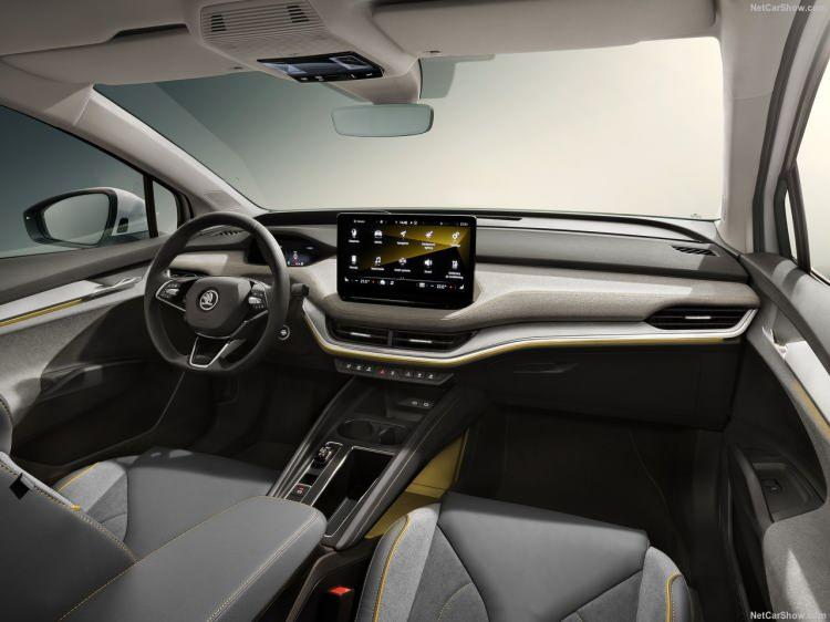 <p>Skoda'nın ilk elektrikli modeli olan Enyaq iV'nin yeni versiyonları geldi. Skoda, coupe-SUV gövde tipine sahip Skoda Enyaq Coupe iV modelini görücüye çıkardı.</p>
