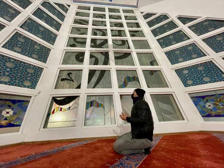 <p><strong>DÜZCE</strong></p>

<p>Regaip Kandili dolayısıyla Düzce'nin Akçakoca ilçesinde program düzenlendi.</p>
