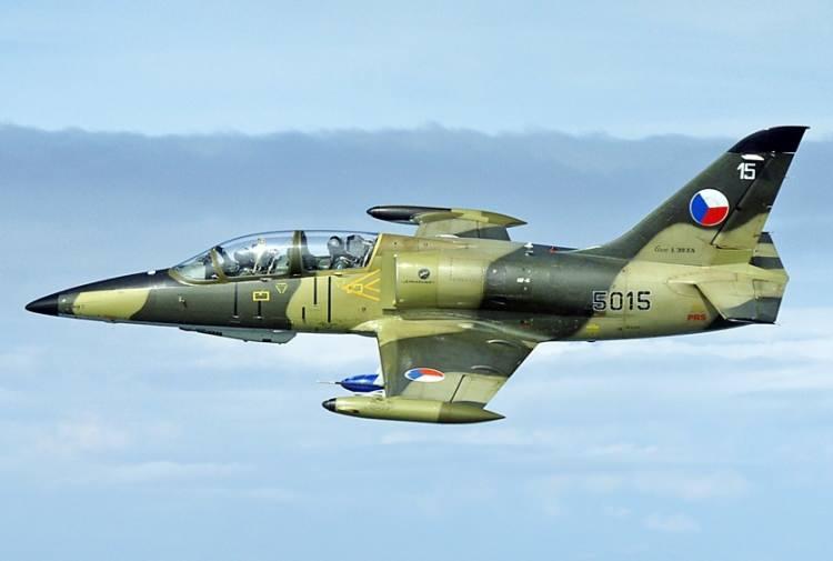 <p>24 Kasım 2016'da Suriye Arap Hava Kuvvetleri'ne bağlı, silahlandırılarak hafif taarruz uçağı haline getirilmiş L-39 Albatros, muhtemelen Kuveyres Üssü'nden kalkarak Suriye'de terörle mücadele harekatı icra eden Türk birliklerine bir saldırı düzenlemiş ve dört şehit verilmiştir. İleri hatlarda görev yapan birliklerle hareket edebilecek, hava savunma görevlerinde de etkin biçimde kullanılabilecek bir platform ile bu tip taarruzların akamete uğratılması mümkündür.</p>
