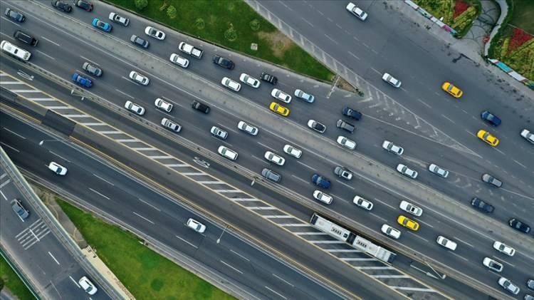 <p>İspanya'nın Bilbao şehri ise, ortalama yüzde 13'lük bir tıkanıklık seviyesi ile Orta Avrupa'nın en az trafik sıkışıklığı yaşanan şehri oldu.</p>
