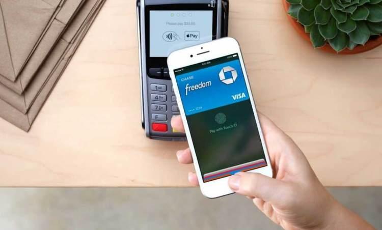 <p><span style="color:#FF0000"><strong>GÜVENLİK SİSTEMİ OLACAK</strong></span></p>
<p>Apple ayrıca, sistemde tıpkı Apple Pay'de olduğu gibi, neyin satın alınacağını veya kimin satın aldığının bilinmeyeceği bir güvenlik sistemi olacağını söyledi.</p>
<p> </p>