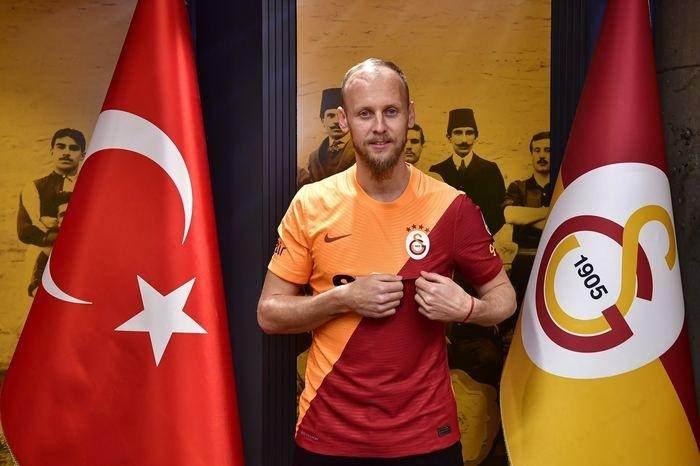 <p>Semih Kaya</p>
<p>Yeni Malatyaspor -> Galatasaray</p>
<p>Bonservis: Bedelsiz</p>
