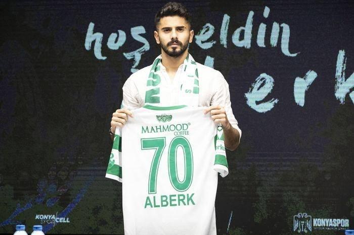 <p>Alberk Koç</p>
<p>Çaykur Rizespor -> Konyaspor</p>
<p>Bonservis: Kiralık</p>