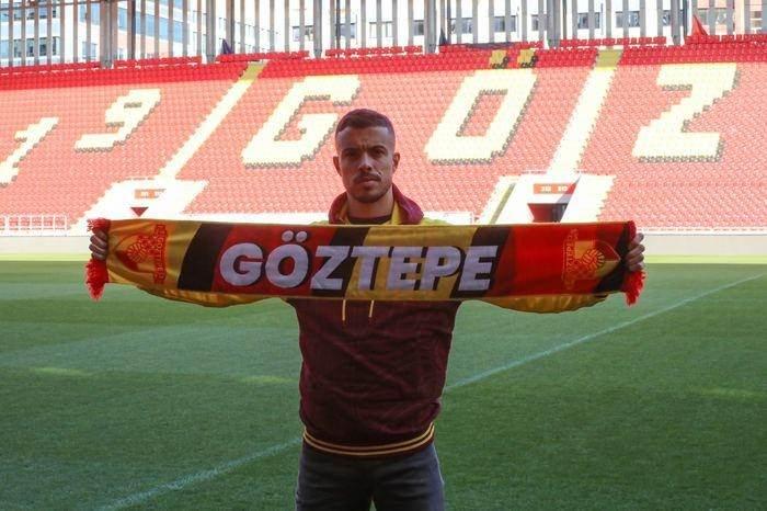 <p>Franco Di Santo</p>

<p>San Lorenzo -> Göztepe</p>

<p>Bonservis: Bedelsiz</p>
