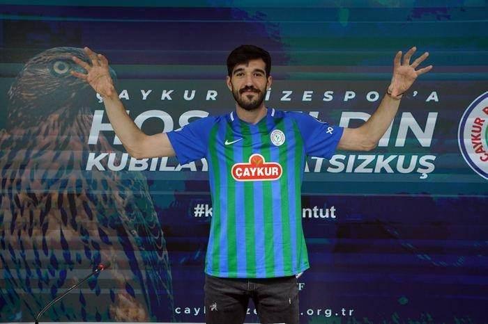 <p>Kubilay Kanatsızkuş</p>

<p>Malatyaspor -> Çaykur Rizespor</p>

<p>Bonservis: Açıklanmadı</p>
