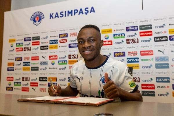 <p>Jackson Muleka</p>
<p>Standard Liege -> Kasımpaşa</p>
<p>Bonservis: Açıklanmadı</p>