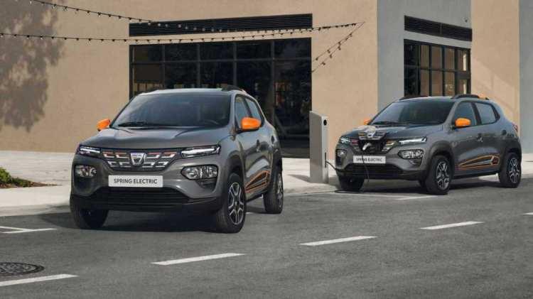 <p>Dacia yaptığı açıklamada uygun fiyatlı elektrikli otomobilin 2022 yılı içerisinde Türkiye’de satışa çıkacağını belirtti. </p>

<p>Geçtiğimiz yıl Fransa’da <strong>20 Mart </strong>itibariyle ön satışa çıkmıştı. Araçların teslimi ise <strong>2021’in sonbaharında </strong>gerçekleşmişti.</p>
