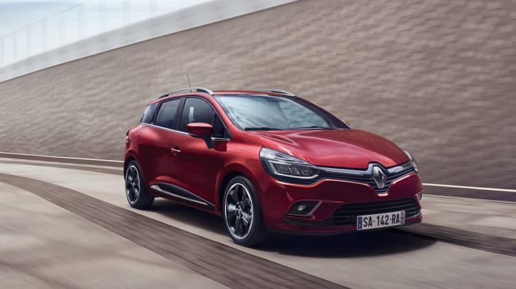 <p>Renault Clio bu ay uzun bir süreden sonra VW'nin yerini alarak 3 bin 383 adetle en çok satılan model oldu.</p>
