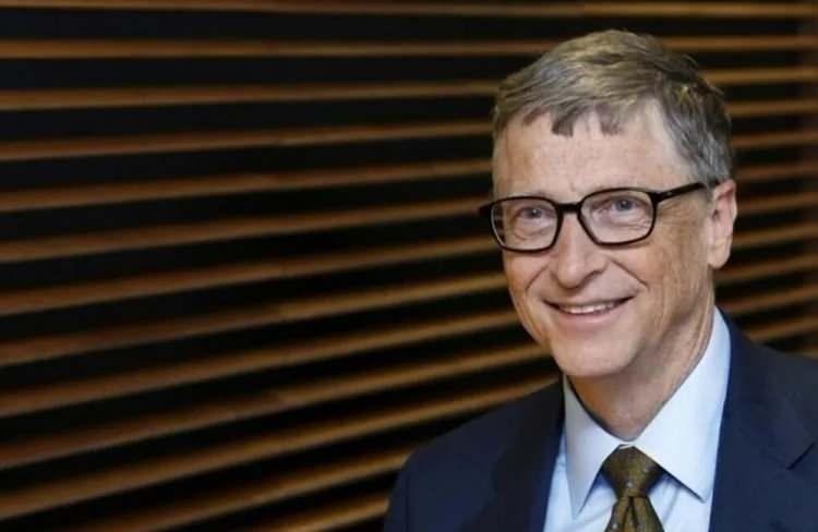 <p>Gates, "Bir yıl içinde aşı olduğumuz fikri olağanüstü. Geçmişte, aşıları geliştirmek beş yıl sürerdi" derken, "Aşılarımız olmasaydı, birçok ülkede ölüm sayısı gerçekte olduğundan iki kat fazla olurdu" diye konuştu.</p>
<p> </p>