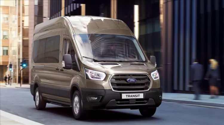 <p>886 adetle Ford Transit, </p>