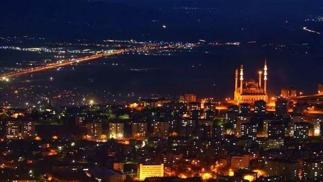 <p>Kahramanmaraş- 110 bin 641 kişi</p>