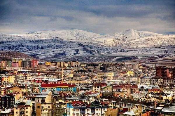 <p>Sivas - 767 bin 428 kişi</p>

