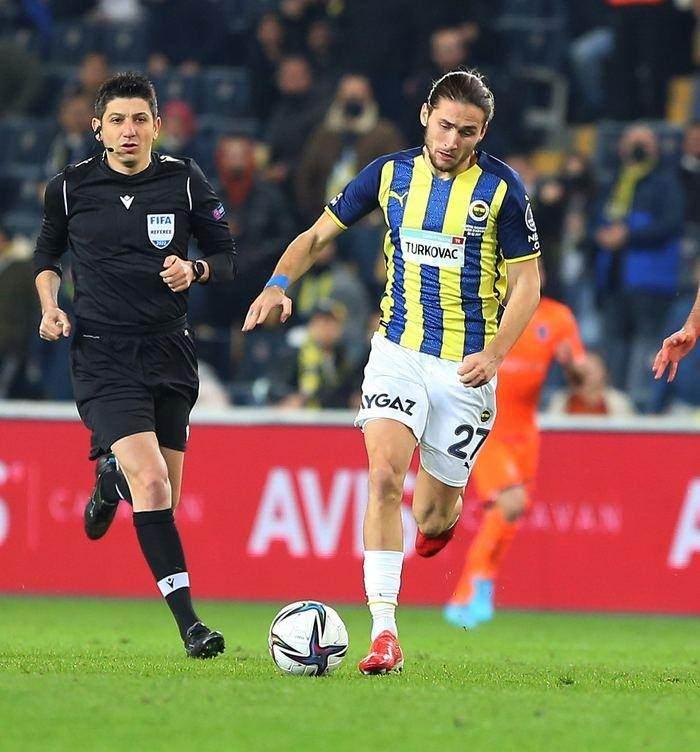 <p>Miguel Crespo - Fenerbahçe</p>

<p>12,35 km</p>
