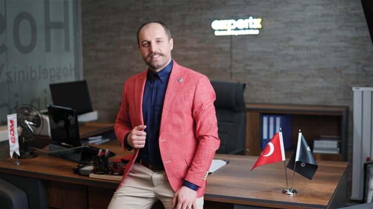 <p><strong>EKSPERTİZ HİZMETİ DAHA KRİTİK HALE GELDİ</strong></p>
<p>Pandemide çip krizi ve döviz fiyatlarındaki yükselişin ikinci el otomotiv piyasasında arz-talep dengesini sarstığını ve ağır hasarlı araçların piyasadaki ağırlığının sürdüğünü belirten Experix Kurumsal Oto Ekspertiz Kurucusu ve Genel Müdürü Emre Öztürk, konuya ilişkin şu değerlendirmede bulundu:</p>
<p> </p>