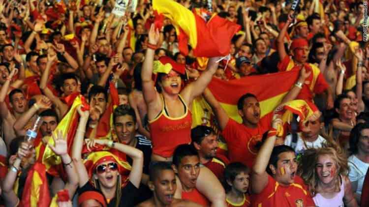 <p>Çince, Çin dışında hiçbir ülkede resmi dil olarak kabul edilmiyor. Ancak Brunei, Kanada, Malezya, Yeni Zelanda, Singapur, Trinidad ve Tobago ile Vietnam'da konuşulan diller arasında bulunuyor.</p>
<p> </p>