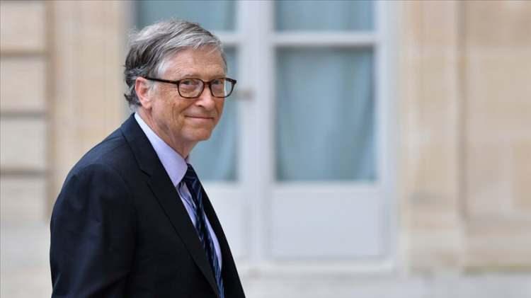 <p>Bill Gates - 129 milyar dolar</p>

<p>Microsoft'un kurucusu </p>
