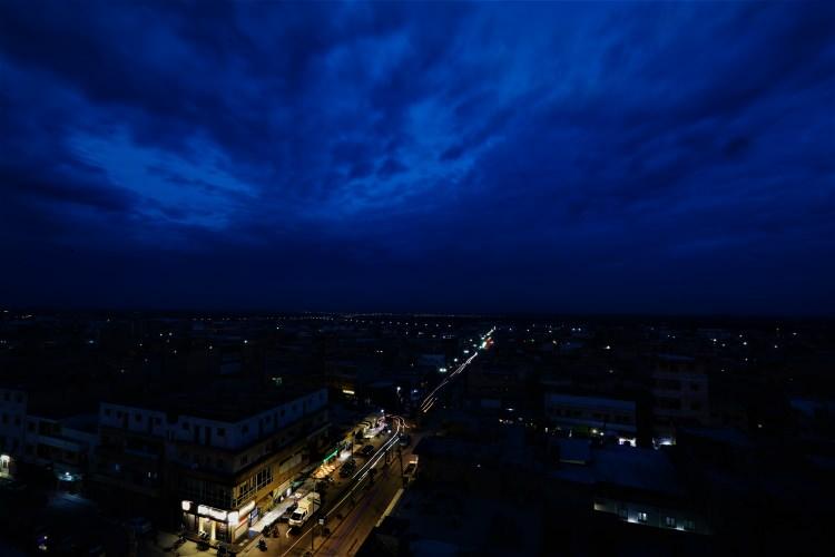 <p>Hayatın normale dönmesi için sağlık, eğitim ve hizmet alanlarında da Türkiye'nin yoğun katkıları sayesinde harekat sahasında nüfus 2 milyonu buldu.</p>

<p> </p>

