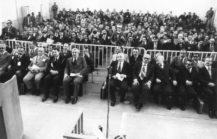 <p>AA muhabirinin derlediği bilgilere göre, 27 Şubat 2011'de vefat eden eski Başbakan Necmettin Erbakan, 12 Ekim 1969'daki seçimde Konya'dan bağımsız milletvekili seçilerek başladığı siyaset hayatında 42 yıl geçirdi.</p>

<p> </p>
