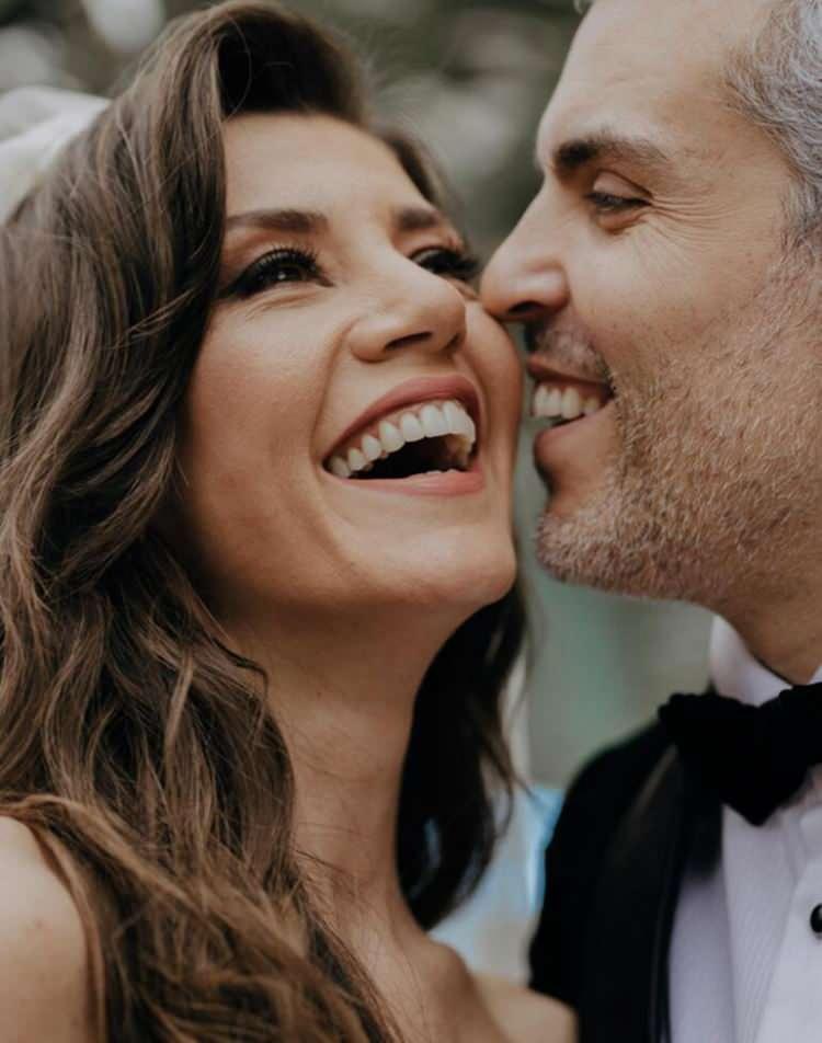 <p><span style="color:#800000"><strong>Gökçe Bahadır ve Emir Ersoy, yoğun çalışma temposu nedeniyle balayına çıkmayacak.</strong></span></p>
<p> </p>