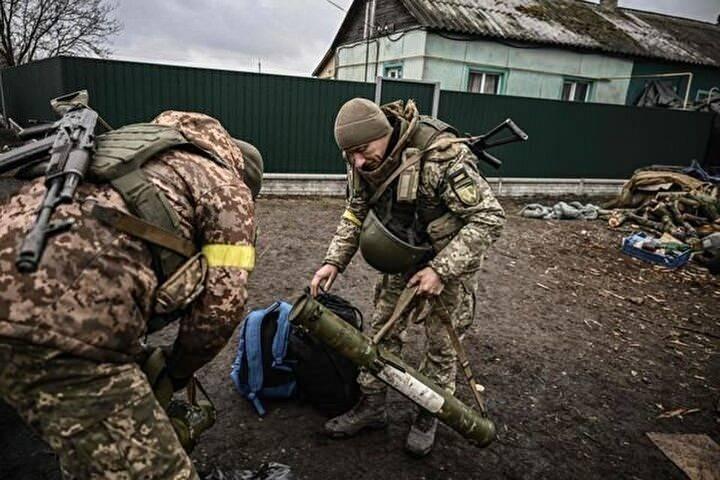 <p>Ukrayna Devlet Acil Durum Servisi, ülkede 2 bin sivilin Rus ordusu tarafından öldürüldüğünü duyurdu.</p>

<p> </p>
