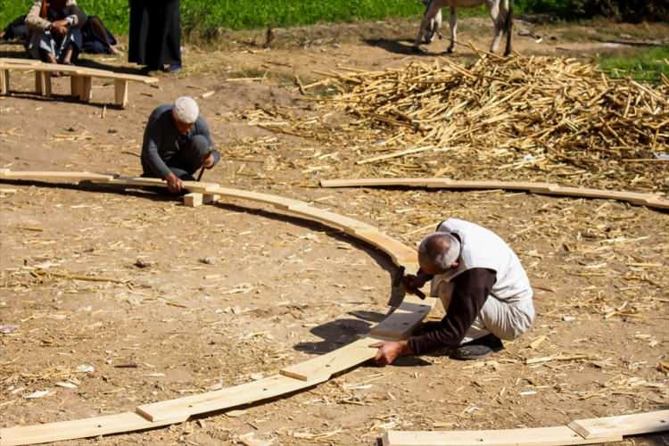 <p>Ülkenin kuzeyindeki Feyyum ili su çarklarının aktif şekilde kullanıldığı bölgelerden biri. İlde 200'ü aşkın su çarkı bulunuyor.</p>

<p> </p>
