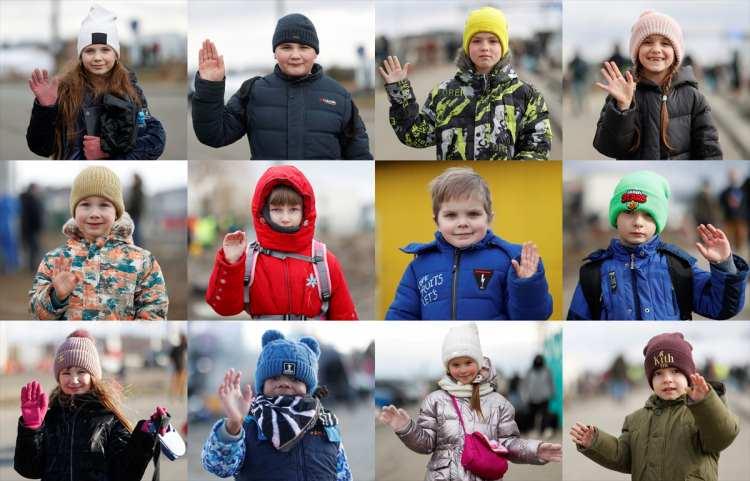 <p>Rusya'nın Ukrayna'ya saldırıları sürerken ülkelerinden ayrılmak zorunda kalan çocuklar, aileleri ile Polonya sınırını geçtikten sonra savaştan kurtulmanın mutluluğunu yaşıyor. </p>

<p> </p>
