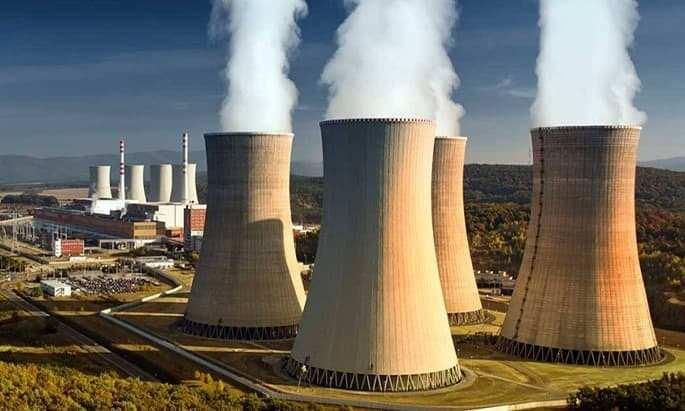 <p>Dünyanın sayılı ülkelerinde bulunan nükleer güç santralleri arasına yakın zamanda Türkiye'de ekleniyor. Peki diğer ülkelerin elinde kaç adet nükleer santral var?  En çok nükleer santrali bulunan ülke kim? Yıllık ne kadar enerji üretiyorlar? İşte elektrik üretim kapasitelerine göre dünyanın en büyük nükleer santralleri. </p>
