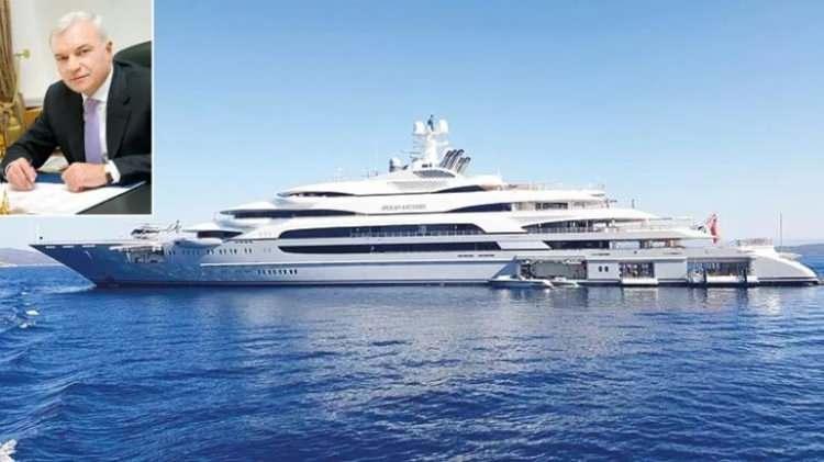 <p><strong>OCEAN VICTORY</strong></p>
<p>Değeri: 225 milyon £<br />
Uzunluk: 140 metre<br />
Sahibi: Viktor Rashnikov - Çelik patronu</p>