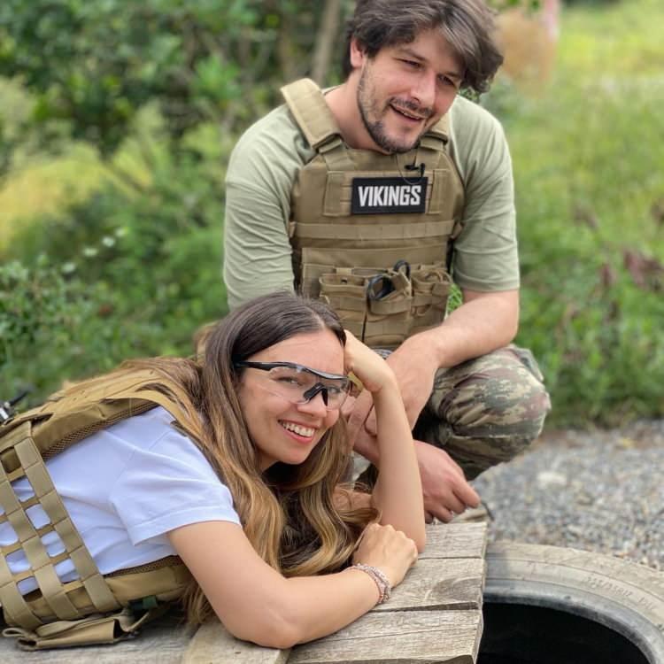 <p><strong>İkilinin uyumu sosyal medyada &ccedil;ok tutunca &ccedil;ift, yeni formatlarla videolar &ccedil;ekmeye başladı.&nbsp;</strong></p>
