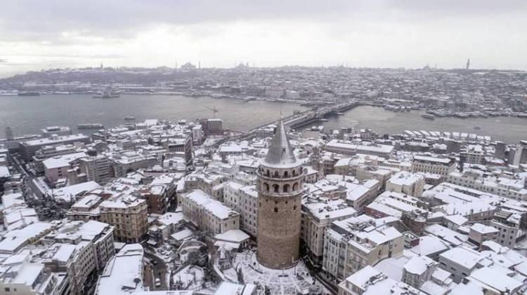 <p> Buna göre Aybar nedeniyle Türkiye'de uzun süre sonra çok soğuk bir Mart ayı yaşanacak. </p>