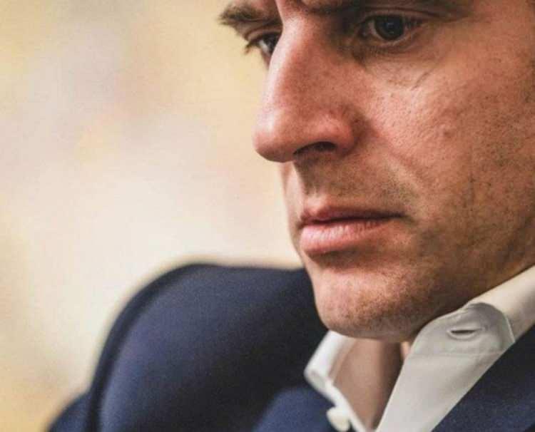 <p>Rusya-Ukrayna savaşını engellemek üzere birçok dünya lideri Moskova ile diplomasi yürüttü.</p>

<p>Rusya Devlet Başkanı Vladimir Putin'i askeri harekattan vazgeçirmek isteyen isimler arasında Fransa Cumhurbaşkanı Emmanuel Macron da vardı.</p>
