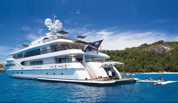 <p>Yaptırım listesindeki Rusya'nın en büyük bankalarındaki VTB'nin başı olan Andrey Kostin'e ait 65 metrelik Sea Rhapsody de Seyşeller'deki güvenli limanında bekliyor.</p>

<p> </p>
