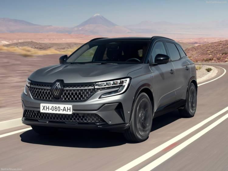 <p>Renault, yeni Austral ile dizele gerçek bir alternatif olarak yeni Mild Hybrid Advanced motoru sunuyor. Sistem, yeni 1,2 litrelik 3 silindirli turbo beslemeli benzinli motoru 48V lityum iyon batarya ve marş motoruyla birleştiriyor. 130 HP motor ve manuel şanzıman, üstün sürüş keyfi sunarken yakıt verimliliğini ve CO2 emisyonlarını sınıfının en iyi seviyesinde tutuyor. (5,3 lt/100 km'den itibaren ve 123 gr/km CO2’den itibaren). </p>
