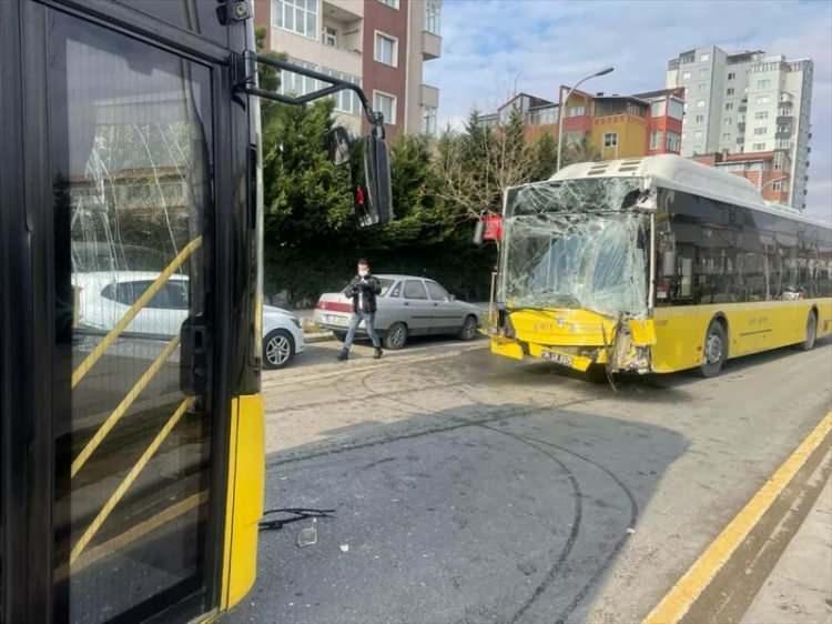 <p>6 Şubat'ta İstanbul Başakşehir’de iki İETT otobüsünün çarpıştığı kazada ilk belirlemelere göre 6 kişi yaralandı. Yaralılar olay yerine sevk edilen ambulanslarla hastaneye kaldırıldı.</p>
