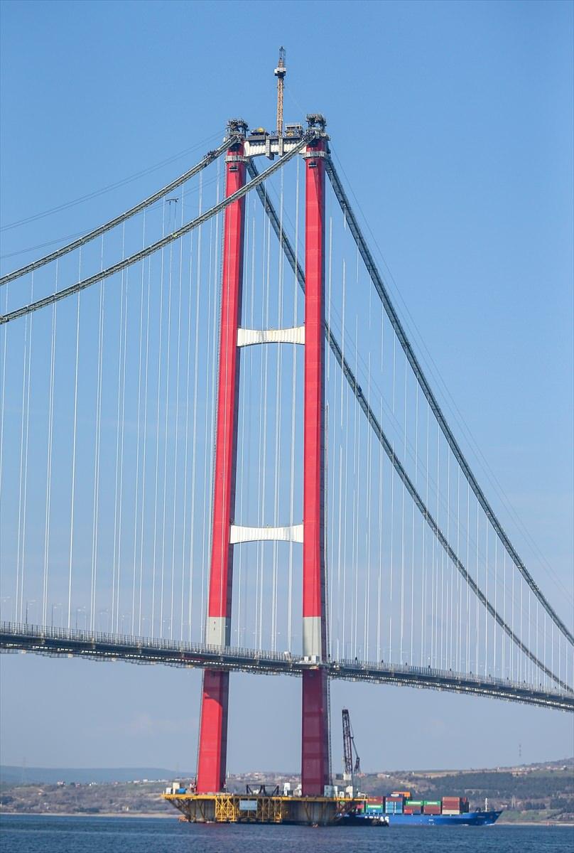 <p>Alemdaroğlu, "Köprü, ön hazırlıklarıyla beraber yaklaşık 5 yılda tamamlandı. </p>
