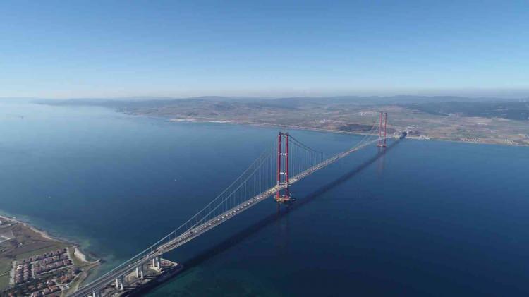 <p> Sayın Cumhurbaşkanımızın teşrifleriyle yarın (bugün) yapacağımız Malkara-Çanakkale Otoyolu ve 1915 Çanakkale Köprümüzün açılışına herkesi davet ediyoruz." açıklamasında bulundu.</p>

<p> </p>
