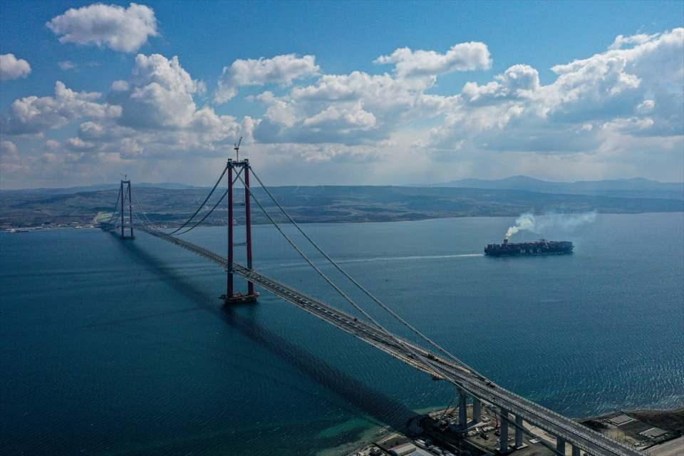 <p>Onları da bugün yarın tamamlayıp cuma günü Sayın Cumhurbaşkanımızın katılacağı törenle köprümüzü açacağız." dedi.</p>

<p> </p>

<p> </p>
