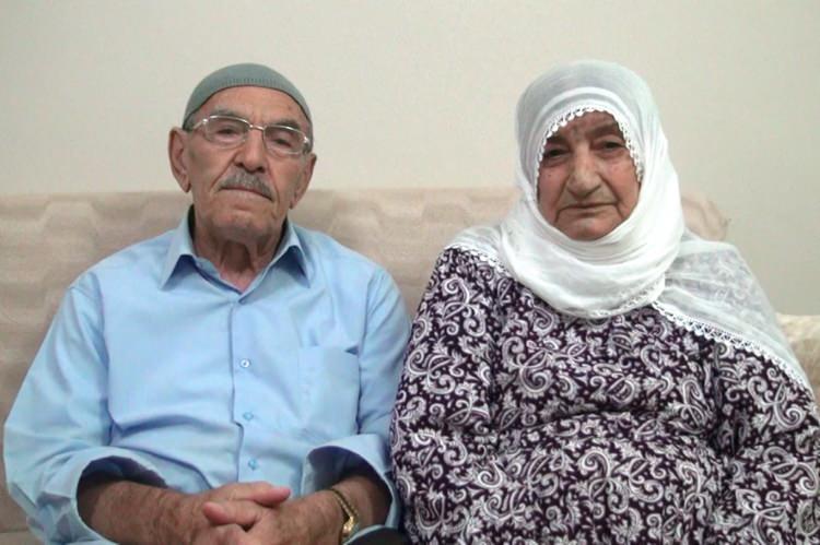<p>En az bir yaşlı fert bulunan 6 milyon 112 bin 760 hanenin 1 milyon 561 bin 398'ini tek başına yaşayan yaşlı fertler oluşturdu. Bu hanelerin yüzde 74,9'unda yaşlı kadınlar, yüzde 25,1'inde ise yaşlı erkekler yaşıyor.</p>