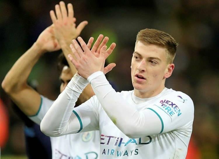 <p><strong>23. Liam Delap</strong></p>
<p>19 yaşındaki İngiliz santrafor Delap, Manchester City'nin U23 takımında forma giyiyor.</p>