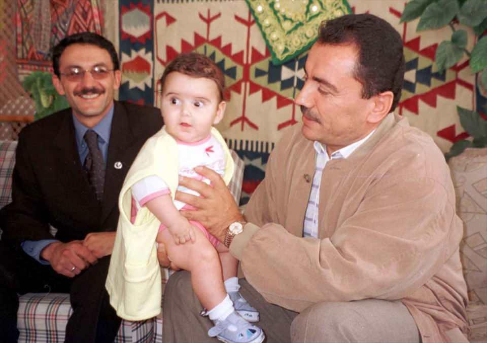 <p>Dönemin BBP Genel Başkanı Yazıcıoğlu, 8 Eylül 2001'de Eskişehir'in Çifteler İlçesi'ni ziyaret etmişti. (Arşiv)</p>