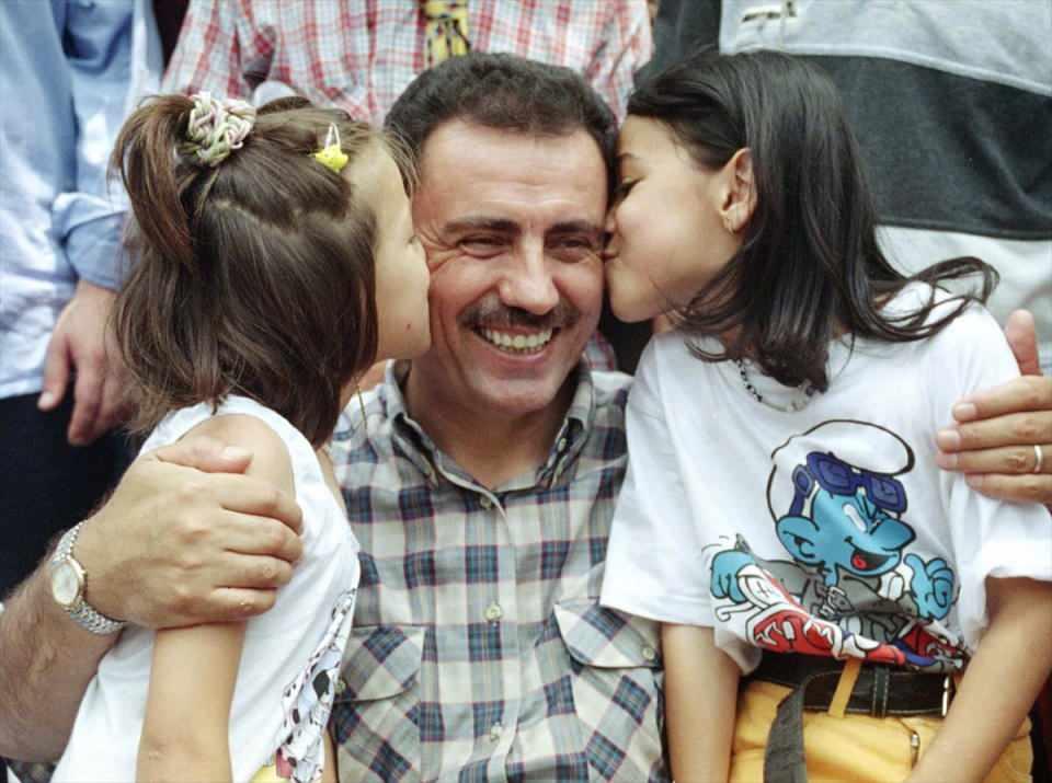 <p>Dönemin BBP Genel Başkanı Yazıcıoğlu, 29 Temmuz 2001'de Samsun'da düzenlenen bir etkinliğe katılmıştı. (Arşiv)</p>
