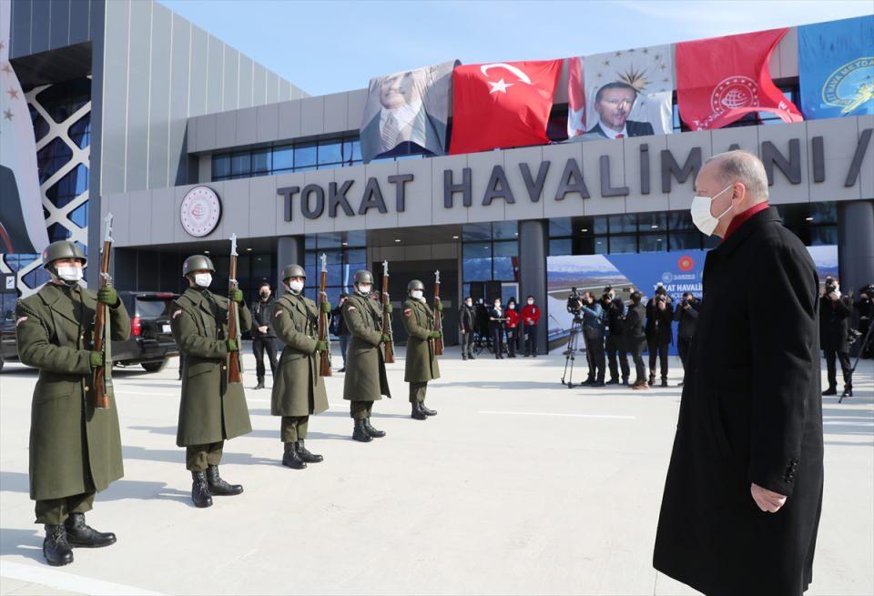 Cumhurbaşkanı Erdoğan, Tokat Havalimanı'na böyle geldi